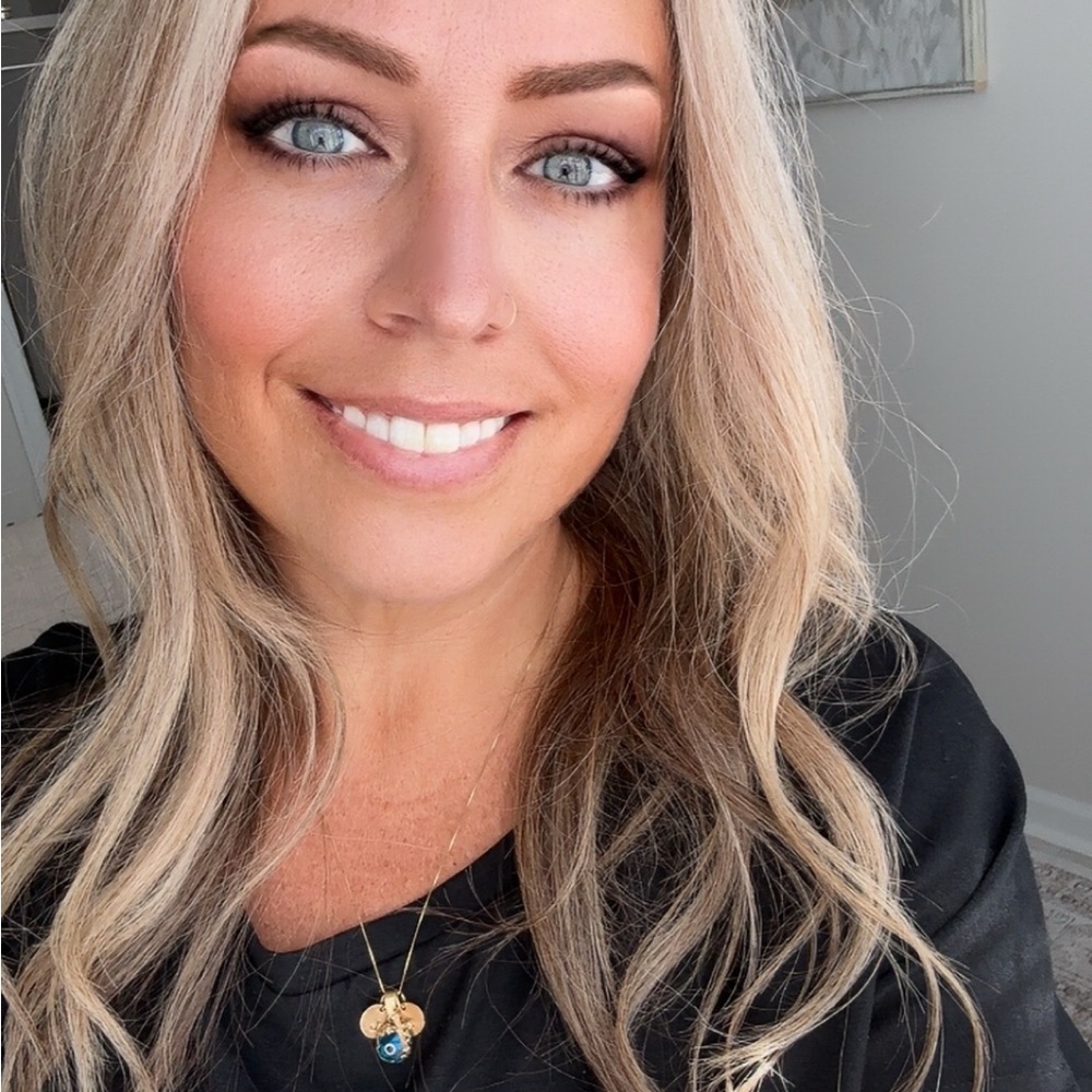 Meet your Posher, Tonya